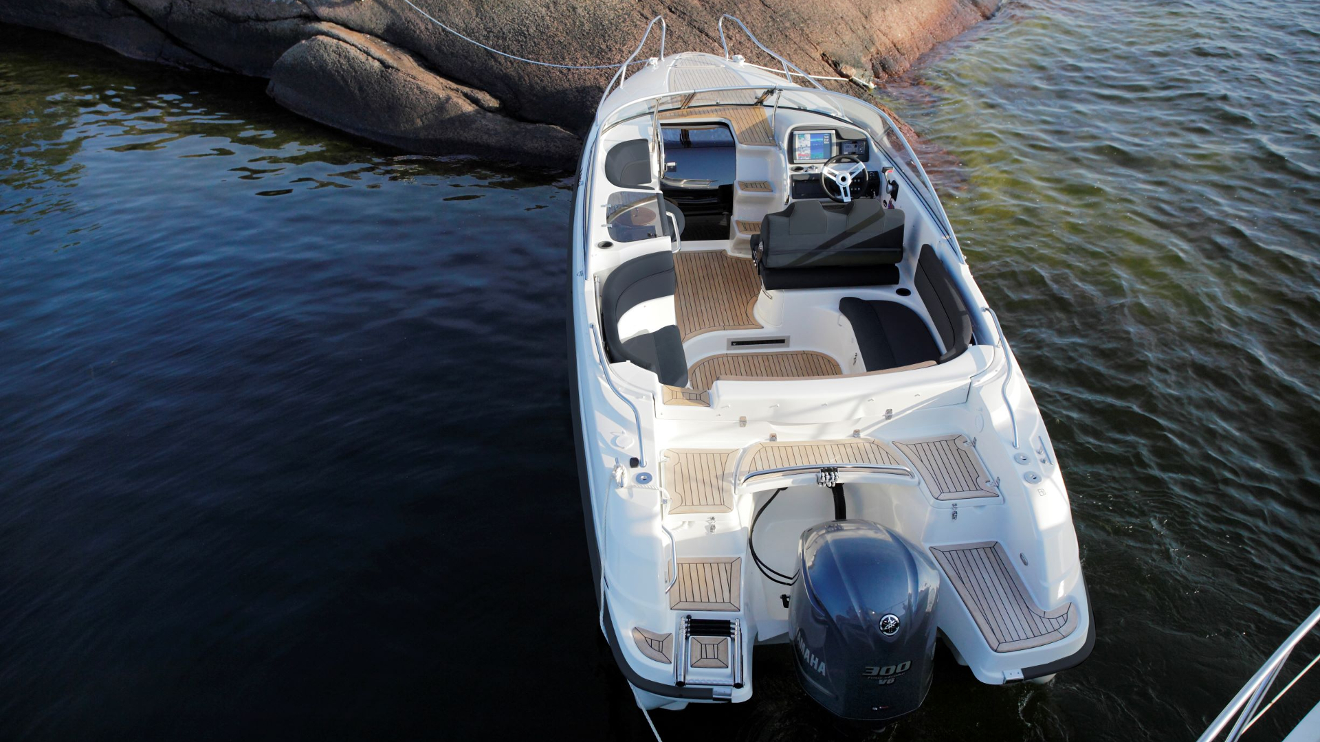 Yamarin 79 Day Cruiser - Стеклопластиковый катер с носовой каютой Yamarin 79 Day Cruiser, Yamarin 79 DC, Yamarin 79DC, Стеклопластиковая лодка Yamarin, Стеклопластиковая лодка Yamarin 79 DC, Стеклопластиковая лодка Yamarin 79 Day Cruiser, Стеклопластиковый катер Yamarin, Стеклопластиковый катер Yamarin 79 DC, Стеклопластиковый катер Yamarin 79 Day Cruiser, Ямарин 79 ДС