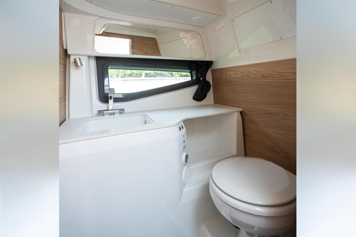 Yamarin 80 Day Cruiser - Стеклопластиковый катер Yamarin 80 Day Cruiser, Yamarin 80 DC, Yamarin 80DC, Стеклопластиковая лодка Yamarin, Стеклопластиковая лодка Yamarin 80 DC, Стеклопластиковая лодка Yamarin 80 Day Cruiser, Стеклопластиковый катер Yamarin, Стеклопластиковый катер Yamarin 80 DC, Стеклопластиковый катер Yamarin 80 Day Cruiser, Склопластиковий катер Yamarin 80 DC, Склопластиковий катер Yamarin 80 Day Cruiser, Ямарин 80 ДС
