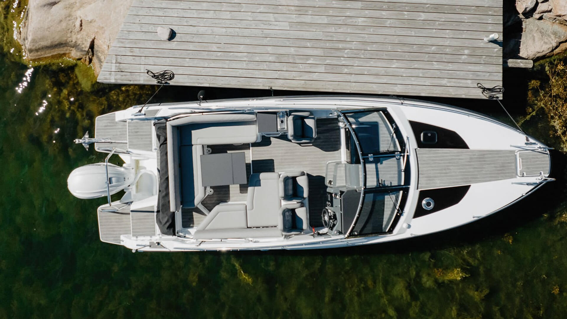 Yamarin 88 Day Cruiser - Скоростной стеклопластиковый катер с двумя каютами Yamarin 88 Day Cruiser, Yamarin 88 DC, Yamarin 88DC, Стеклопластиковая лодка Yamarin, Стеклопластиковая лодка Yamarin 88 DC, Стеклопластиковая лодка Yamarin 88 Day Cruiser, Стеклопластиковый катер Yamarin, Стеклопластиковый катер Yamarin 88 DC, Стеклопластиковый катер Yamarin 88 Day Cruiser, Ямарин 88 ДС