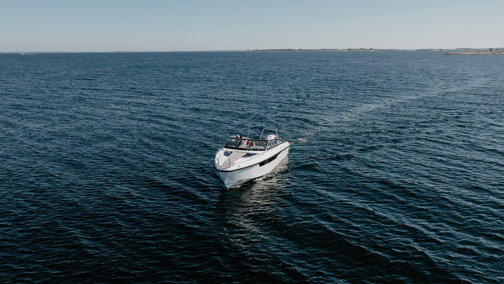 Yamarin 88 Day Cruiser - Скоростной стеклопластиковый катер с двумя каютами Yamarin 88 Day Cruiser, Yamarin 88 DC, Yamarin 88DC, Стеклопластиковая лодка Yamarin, Стеклопластиковая лодка Yamarin 88 DC, Стеклопластиковая лодка Yamarin 88 Day Cruiser, Стеклопластиковый катер Yamarin, Стеклопластиковый катер Yamarin 88 DC, Стеклопластиковый катер Yamarin 88 Day Cruiser, Ямарин 88 ДС