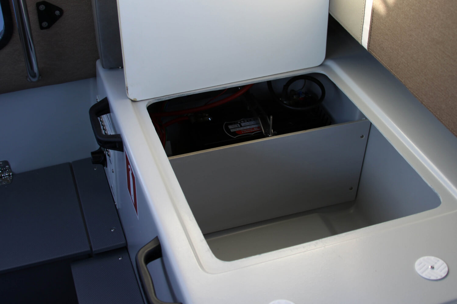 Yamarin CROSS 60 Cabin - Комбинированный катер (алюминий + стеклопластик) Yamarin CROSS 60 Cabin, Yamarin CROSS 60 C, Алюминиевый катер Yamarin CROSS, Алюминиевый катер Yamarin CROSS 60 C, Алюминиевый катер Yamarin CROSS 60 Cabin, Алюминиевый катер Yamarin CROSS 60 C, Алюминиевый катер Yamarin CROSS 60 Cabin, Ямарин Кросс 60 Кабин
