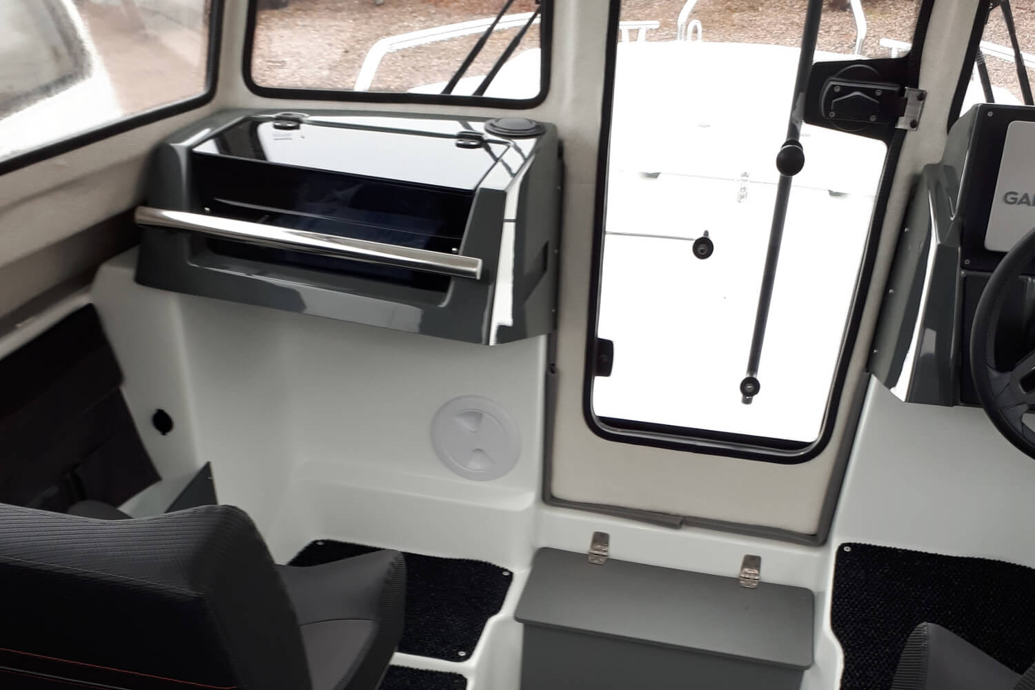 Yamarin CROSS 60 Cabin - Комбинированный катер (алюминий + стеклопластик) Yamarin CROSS 60 Cabin, Yamarin CROSS 60 C, Алюминиевый катер Yamarin CROSS, Алюминиевый катер Yamarin CROSS 60 C, Алюминиевый катер Yamarin CROSS 60 Cabin, Алюминиевый катер Yamarin CROSS 60 C, Алюминиевый катер Yamarin CROSS 60 Cabin, Ямарин Кросс 60 Кабин