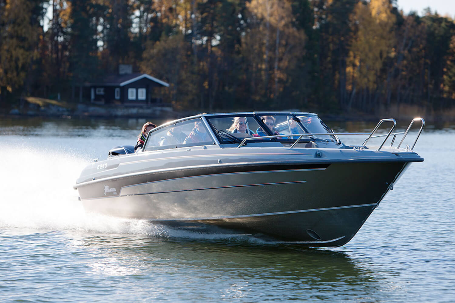 Yamarin CROSS 75 Bow Rider - Комбинированный катер (алюминий + стеклопластик) Yamarin CROSS 75 Bow Rider, Yamarin CROSS 75 BR, Алюминиевый катер Yamarin CROSS, Алюминиевый катер Yamarin CROSS 75 BR, Алюминиевый катер Yamarin CROSS 75 Bow Rider, Алюминиевый катер Yamarin CROSS 75 BR, Алюминиевый катер Yamarin CROSS 75 Bow Rider, Ямарин Кросс 75 Боу Райдер